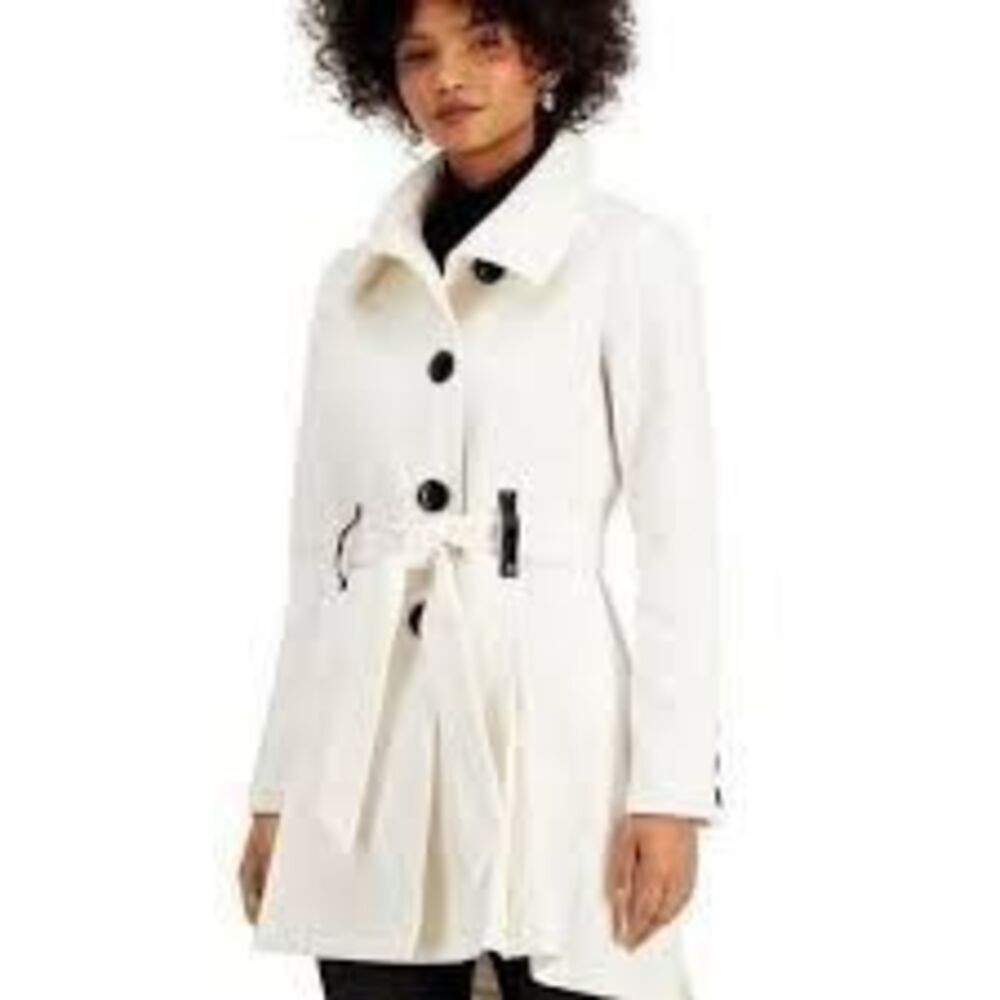 Madden Girl Size M Belted Fleece Trench Coat Beige Ivory Minimalist New FLAWED